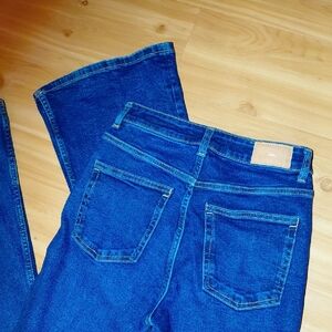 Zara Women's Straight Leg Jeans - Blue